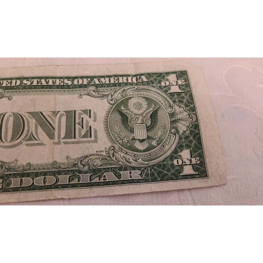 Vintage 1935E $1 Dollar Bill Silver Certificate Blue Note Circulated SHIPS FREE - Picture 9 of 9